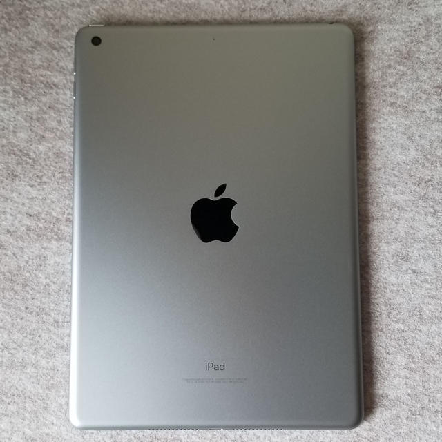 Apple (32GB) スペースグレーの通販 by たからぶね｜アップルならラクマ - iPad 第6世代 超激得好評
