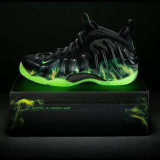 ナイキ(NIKE)のAIR FOAMPOSITE パラノーマン(スニーカー)