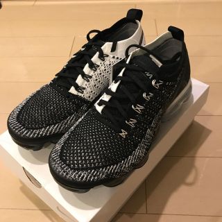 ナイキ(NIKE)の新品◇ヴェイパーマックス フライニット2 サイズ24.5cm白黒(スニーカー)