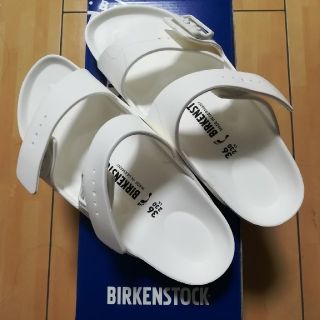 ビルケンシュトック(BIRKENSTOCK)のビルケンシュトックアリゾナ EVA ホワイト 36(サンダル)