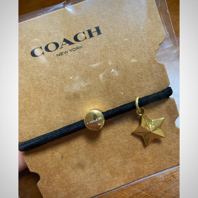 COACH(コーチ)のCOACH ゴム レディースのヘアアクセサリー(ヘアゴム/シュシュ)の商品写真