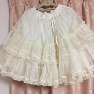 メタモルフォーゼタンドゥフィーユ(metamorphose temps de fille)の【美品】オーガンジーフリルパニエ(ひざ丈スカート)