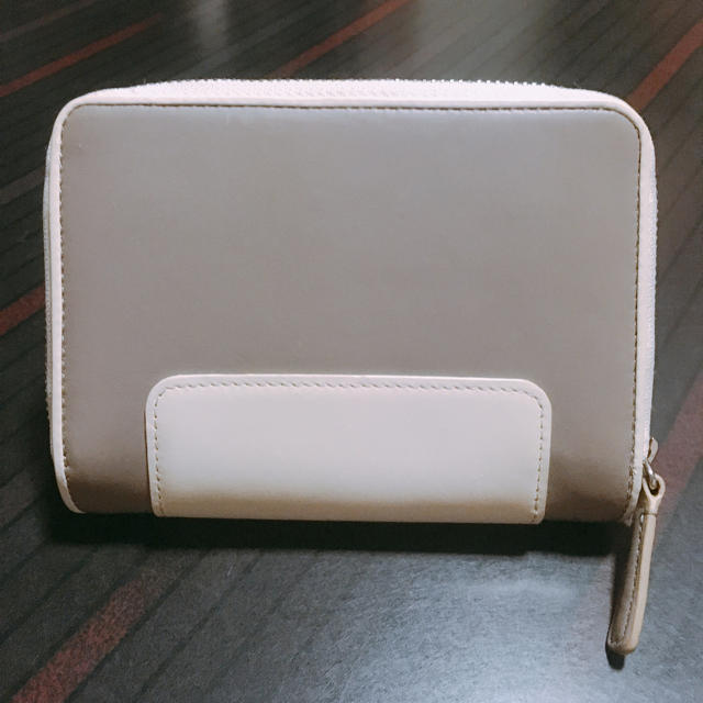 agnes b.(アニエスベー)のagnes b.  2つ折り財布 レディースのファッション小物(財布)の商品写真