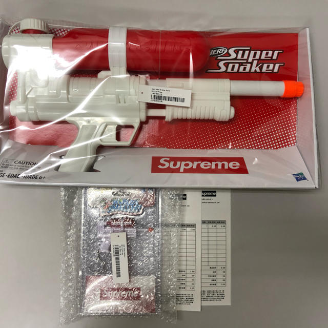 Supreme(シュプリーム)のSupreme Super Soaker 50 Water Blasterセット エンタメ/ホビーのおもちゃ/ぬいぐるみ(その他)の商品写真