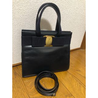 サルヴァトーレフェラガモ(Salvatore Ferragamo)のサルヴァトーレフェラガモ バッグ(ハンドバッグ)