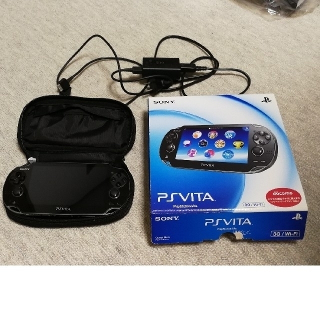 PS vita 3G/Wi-Fi＋メモリカード16GB＋ソフト3本ゲームソフト/ゲーム機本体