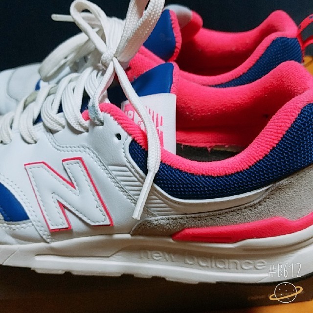 New Balance(ニューバランス)の★値下げニューバランス★ピンク×ネイビー★ メンズの靴/シューズ(スニーカー)の商品写真