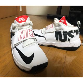 ナイキ(NIKE)の８月１日までお取り置き中 ★ SAnyan様(バスケットボール)