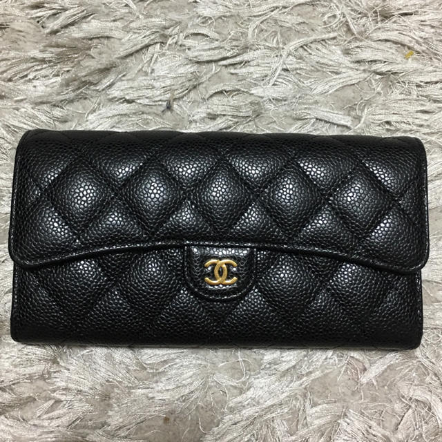 CHANEL キャビアスキン シャネル 長財布 超美品