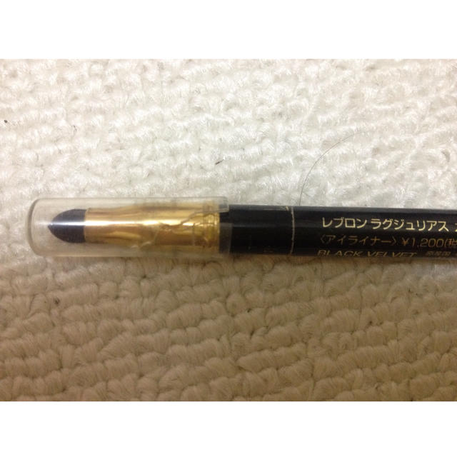 REVLON(レブロン)の送料込☆レブロン アイライナー ブラック コスメ/美容のベースメイク/化粧品(その他)の商品写真