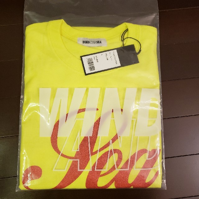 WIND AND SEA T-SHIRT GLITTER /YELLOWＬサイズ メンズのトップス(Tシャツ/カットソー(半袖/袖なし))の商品写真