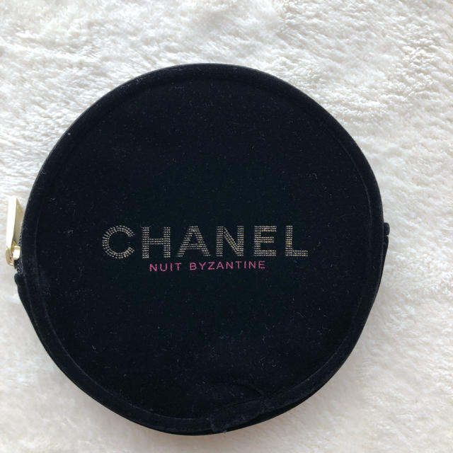 CHANEL(シャネル)のシャネル ポーチ コスメポーチ  レディースのファッション小物(ポーチ)の商品写真