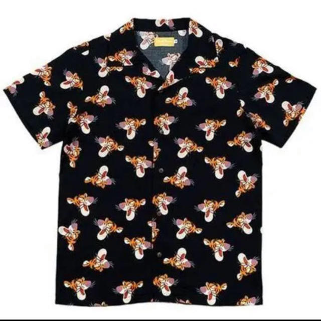 Disney(ディズニー)のティガー アロハシャツ レディースのトップス(シャツ/ブラウス(半袖/袖なし))の商品写真