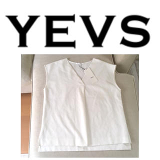 ティティベイト(titivate)のココ様専用  新品 YEVS イーブス ホワイト カットソー 白(カットソー(半袖/袖なし))