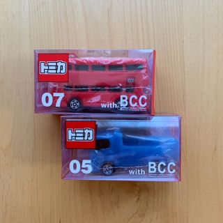 タカラトミー(Takara Tomy)のトミカキャンドル★バス&ダンプカー2個セット(キャンドル)