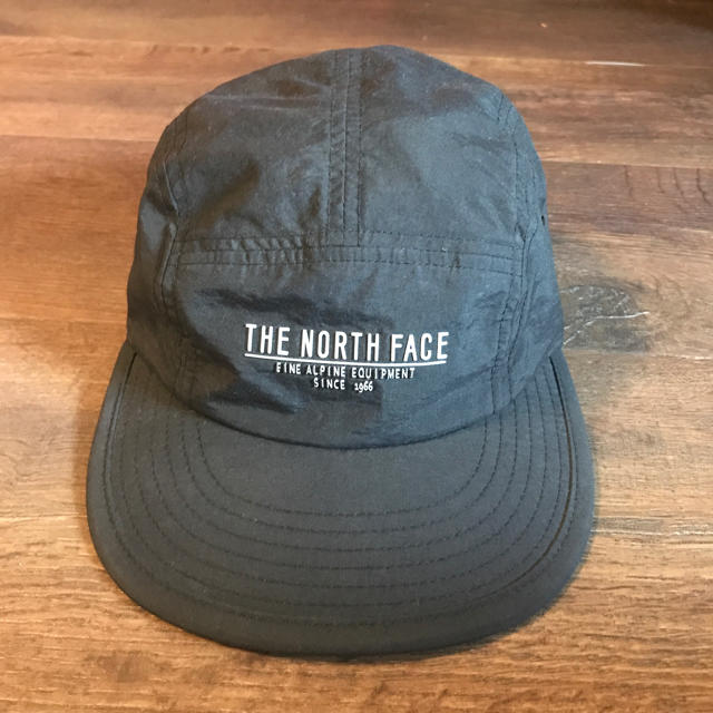 THE NORTH FACE(ザノースフェイス)のfive panel cap メンズの帽子(キャップ)の商品写真