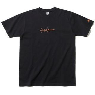 ヨウジヤマモト(Yohji Yamamoto)のヨウジヤマモト ニューエラ オレンジ 半袖TシャツS NEW ERA YOHJI(Tシャツ/カットソー(半袖/袖なし))