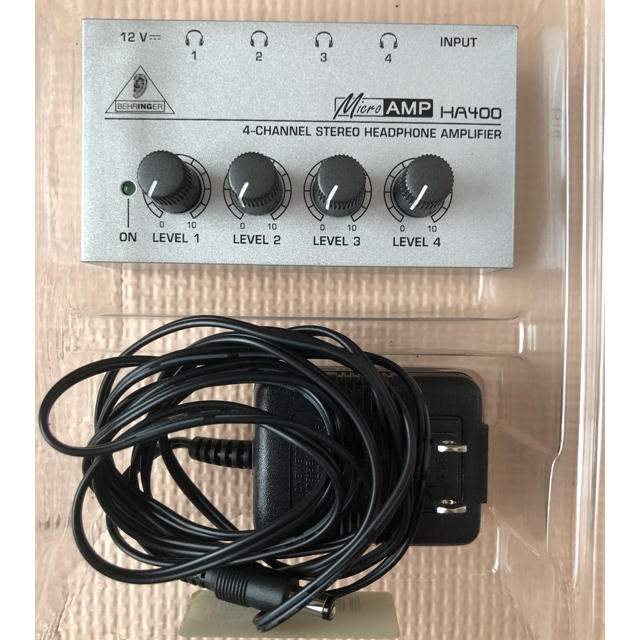 BEHRINGER headphone AMPLIFIER 4チャンネル  楽器のレコーディング/PA機器(ミキサー)の商品写真