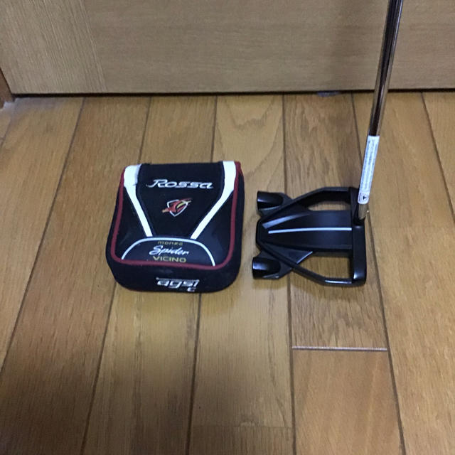 TaylorMade(テーラーメイド)のnabepu様専用:パターテイラーメイド ロッサ スパイダー スポーツ/アウトドアのゴルフ(クラブ)の商品写真