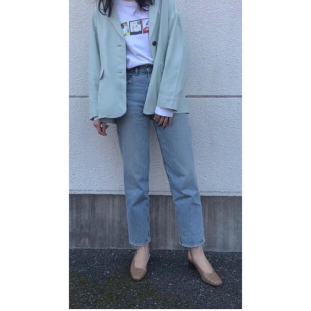 moussy(マウジー)のmoussy MW Tapered Mou デニム 26 レディースのパンツ(デニム/ジーンズ)の商品写真