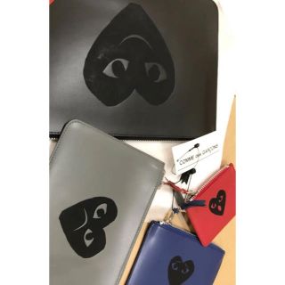 コムデギャルソン(COMME des GARCONS)のプレイコムデギャルソン 限定商品ポーチセット(コインケース/小銭入れ)