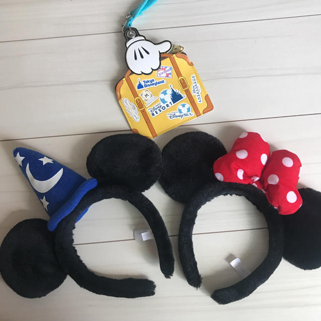 Disney(ディズニー)のTDL ミッキーミニーカチューシャ 非売品パスケース エンタメ/ホビーのおもちゃ/ぬいぐるみ(キャラクターグッズ)の商品写真