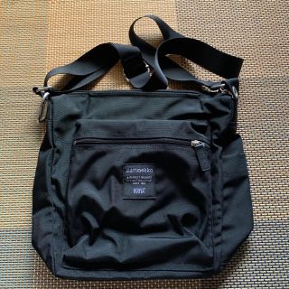 マリメッコ(marimekko)のマリメッコ MARIMEKKO パル PAL ショルダーバッグ BLACK(ショルダーバッグ)