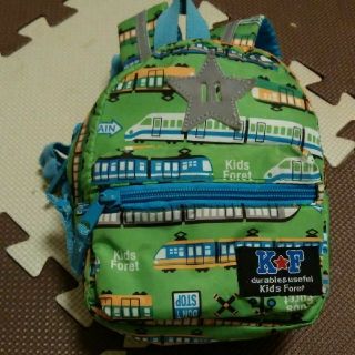 キッズフォーレ(KIDS FORET)の￥900→￥710 Kid'sForet キッズフォーレ　リュック　電車柄(リュックサック)