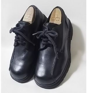 ドクターマーチン(Dr.Martens)の
希少イングランド製!ドクターマーチン高級厚底シューズ人気黒ビンテージ！


(ローファー/革靴)