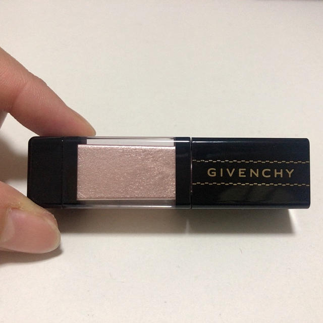 GIVENCHY(ジバンシィ)のリキットアイシャドウ コスメ/美容のベースメイク/化粧品(アイシャドウ)の商品写真