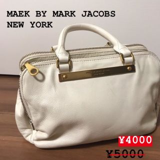 マークバイマークジェイコブス(MARC BY MARC JACOBS)のマークバイマークジェイコブス ホワイトハンドバッグ【年末の大掃除価格】(ハンドバッグ)