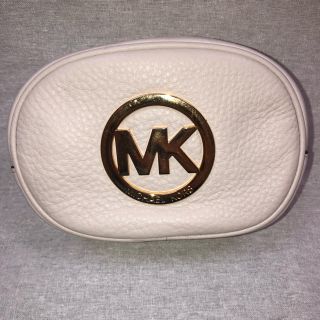 マイケルコース(Michael Kors)のマイケルコース⭐️MICHAEL KORS⭐️ポーチ⭐️白(ポーチ)