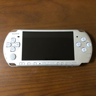 プレイステーションポータブル(PlayStation Portable)のPSP(携帯用ゲーム機本体)