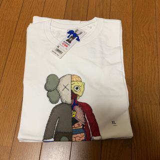 ユニクロ(UNIQLO)のkaws × UNIQLO xl(Tシャツ/カットソー(半袖/袖なし))