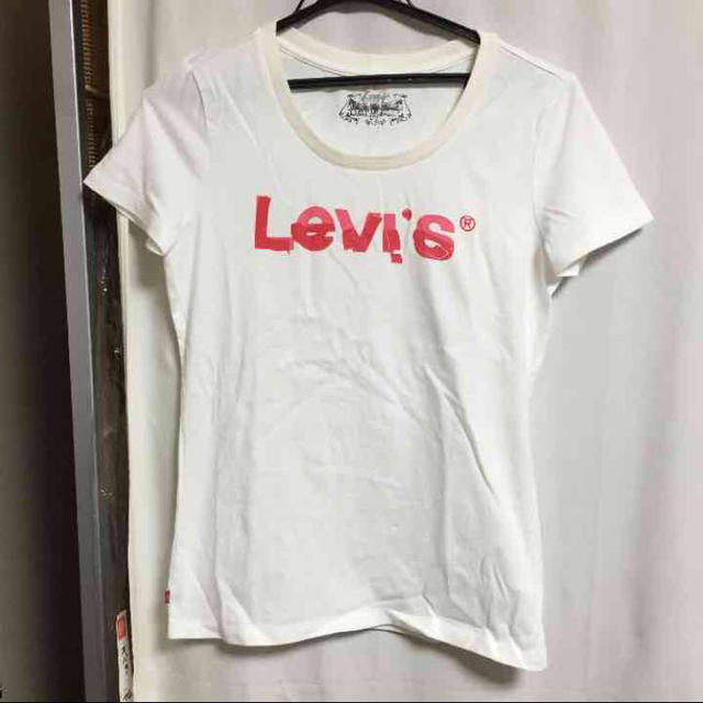 Levi's(リーバイス)の試着のみリーバイスロゴTシャツL レディースのトップス(Tシャツ(半袖/袖なし))の商品写真