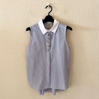 トッコ(tocco)のtocco♡ビジューノースリーブシャツ(シャツ/ブラウス(半袖/袖なし))