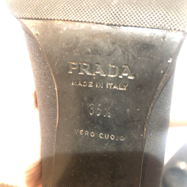 PRADA(プラダ)のPRADA パンプス 黒 レディースの靴/シューズ(ハイヒール/パンプス)の商品写真