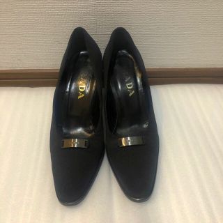 プラダ(PRADA)のPRADA パンプス 黒(ハイヒール/パンプス)