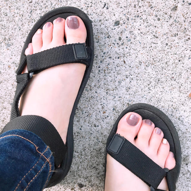 Teva(テバ)の送料無料！teva風スポーツサンダル ブラック 23〜23.5cm レディースの靴/シューズ(サンダル)の商品写真