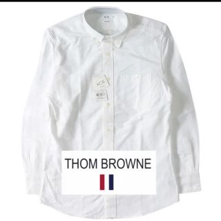 トムブラウン(THOM BROWNE)の【新品  未使用】THOM BROWNE オックスフォード ボタンダウンシャツ(シャツ)