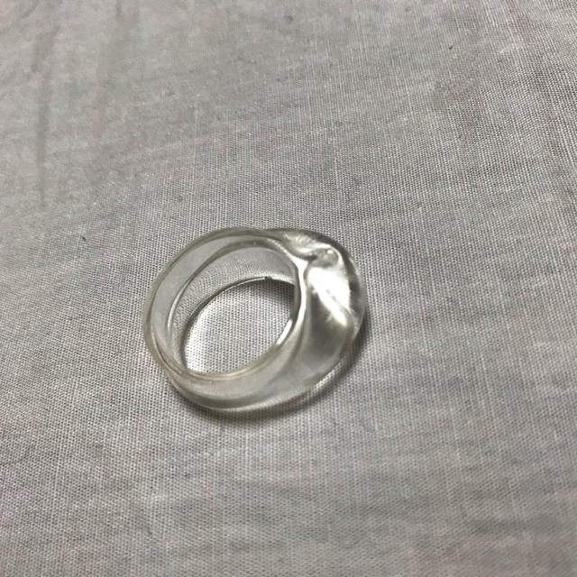 指輪 透明 クリア リング ハンドメイドのアクセサリー(リング)の商品写真