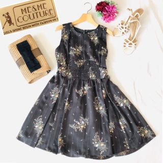 ミーアンドミークチュール(me & me couture)のミーアンドミークチュール ♡ ワンピース 花柄 サマードレス  ノースリーブ(ひざ丈ワンピース)