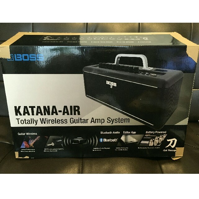 BOSS KATANA Air