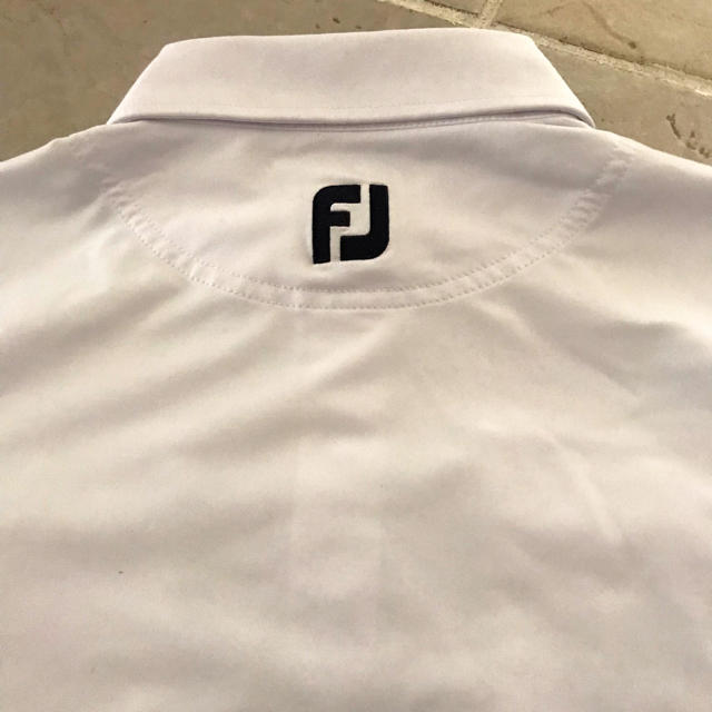 FootJoy(フットジョイ)のお値下げ新品ゴルフシャツ スポーツ/アウトドアのゴルフ(ウエア)の商品写真