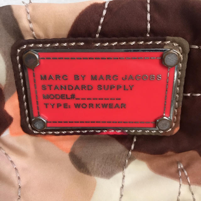 MARC BY MARC JACOBS(マークバイマークジェイコブス)のMARC BY MARC JACOBS ♡ポーチ レディースのファッション小物(ポーチ)の商品写真