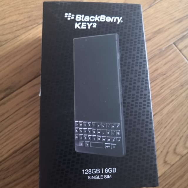 BlackBerry key2 新品未使用 未開封 スマホ/家電/カメラのスマートフォン/携帯電話(スマートフォン本体)の商品写真