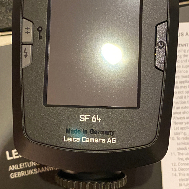 新品同様 Leica (ライカ) フラッシュ SF64