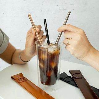 スターバックスコーヒー(Starbucks Coffee)の海外限定 スタバ シルバーストロー レザーケース付き スターバックス (タンブラー)