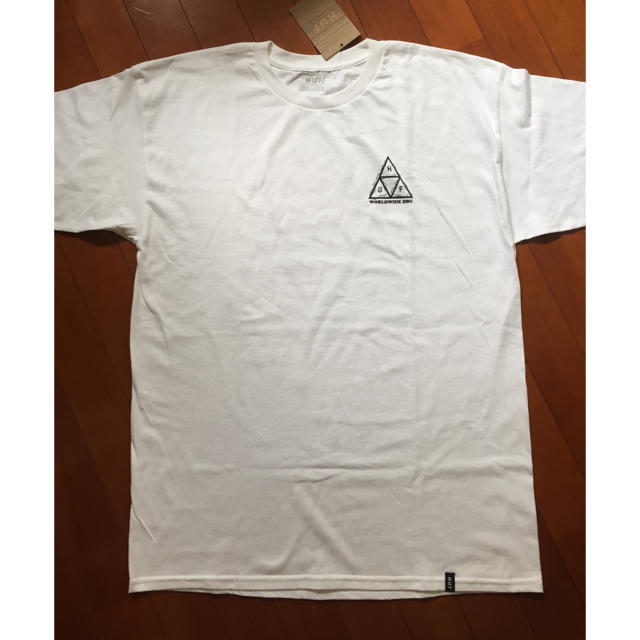 HUF(ハフ)のHUF SNOOPYコラボTシャツ 未使用品 メンズのトップス(Tシャツ/カットソー(半袖/袖なし))の商品写真
