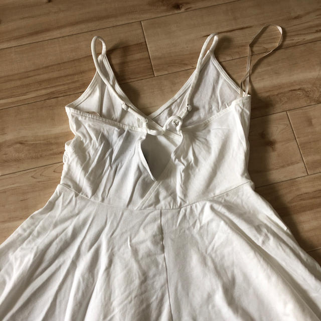 Forever 21 フォーエバー21の白ワンピースの通販 By 文ちゃん S Shop フォーエバートゥエンティーワンならラクマ Forever 21 フォーエバー21の白ワンピースの通販 By 文ちゃん S Shop フォーエバートゥエンティーワンならラクマ